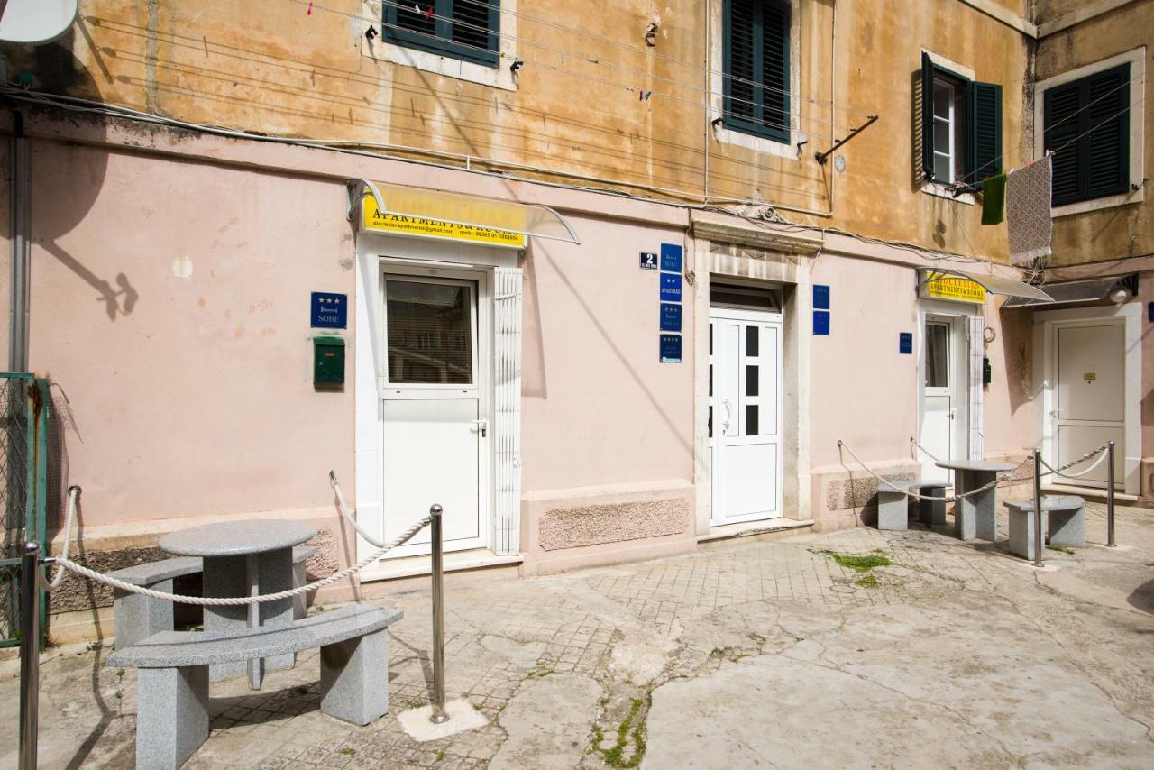Nona Lena Studio Apartman Split Kültér fotó